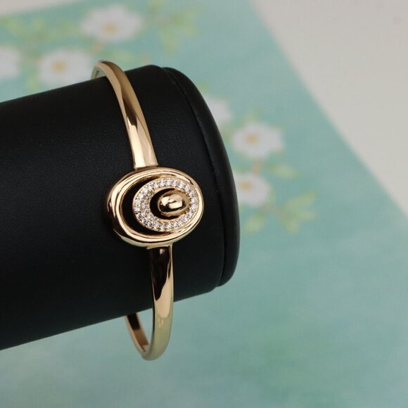 Elegant Rose Gold Bangle with Crystal Halo Oval Accent Design, XPBL0517 - Picture 6 of 12